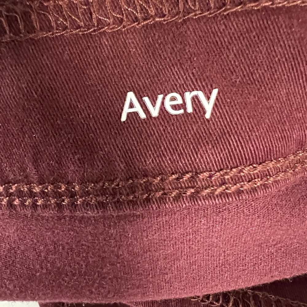 Gloria Vanderbilt “Avery” All-Around Slimming Effect jeans, size 18. - Picture 7 of 12